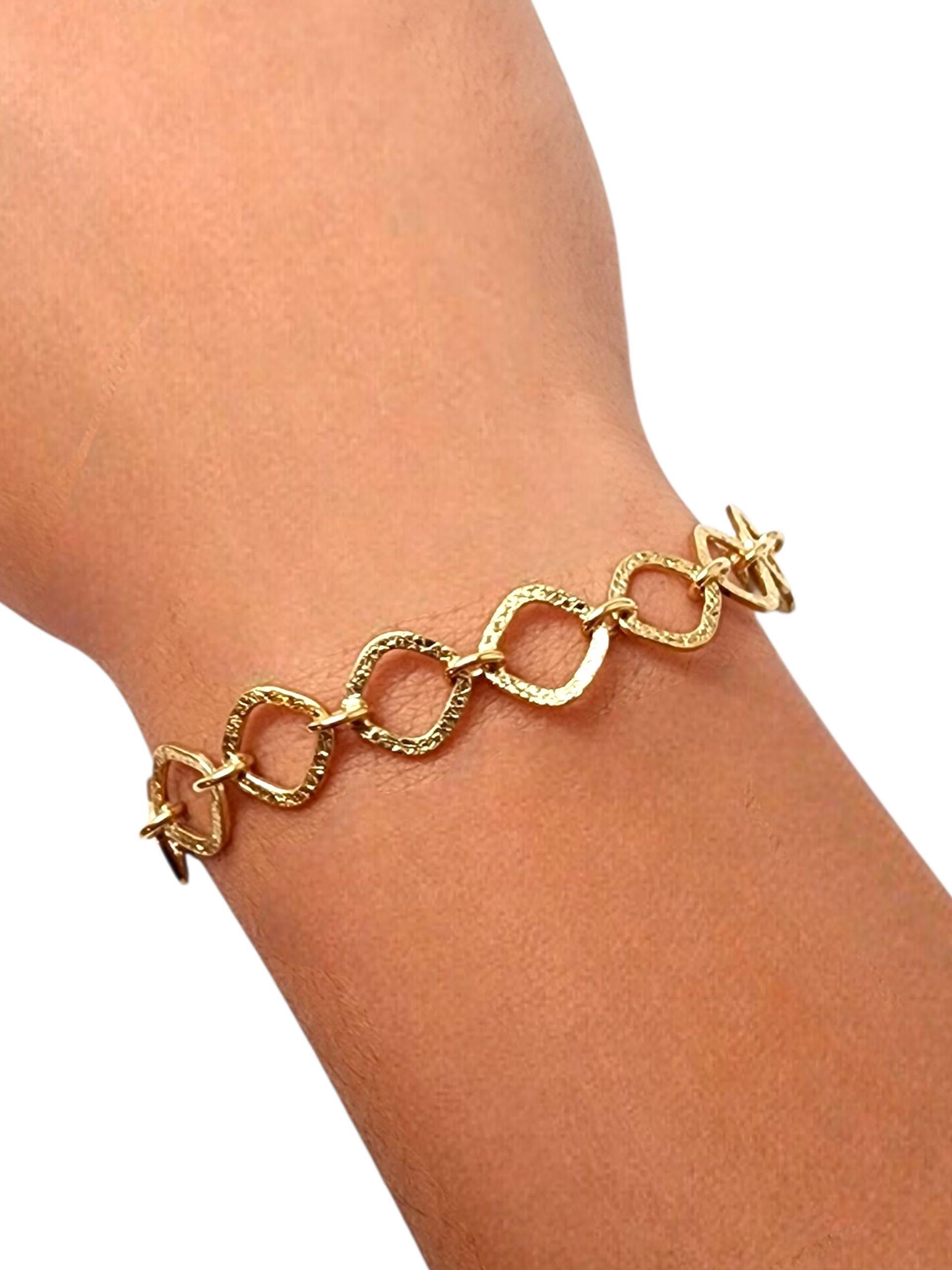 18K Yellow Gold Square-Link Chain Bracelet #22807 For Sale 1