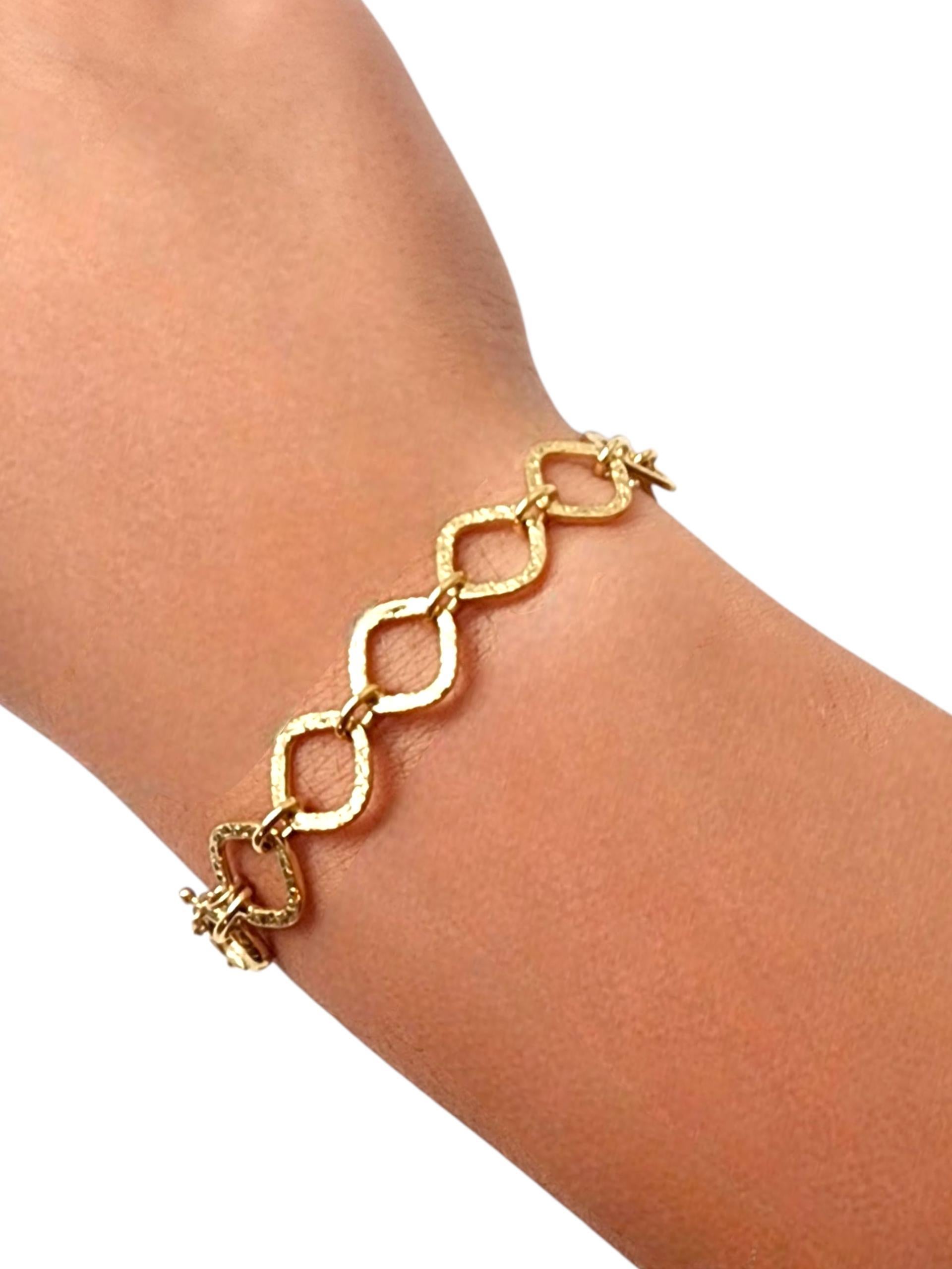 18K Yellow Gold Square-Link Chain Bracelet #22808 For Sale 1
