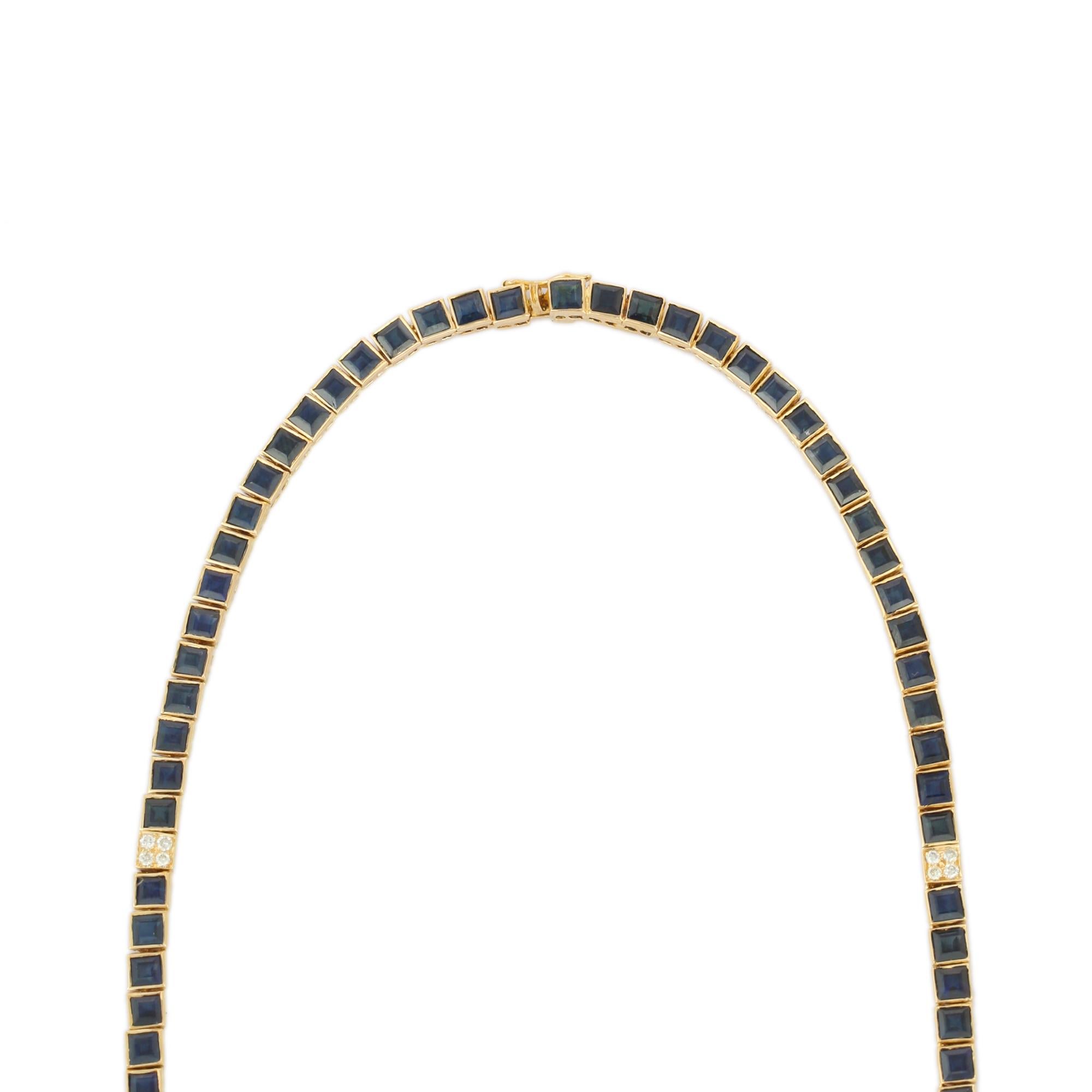 Modern 18K Yellow Gold Square Shaped Blue Sapphire and Diamond Necklace For Sale