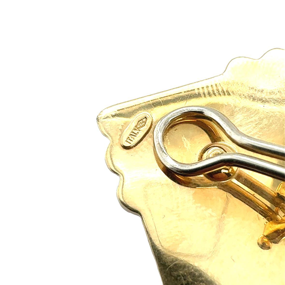 18k Yellow Gold Square-Shaped Earclips In Good Condition For Sale In Beverly Hills, CA