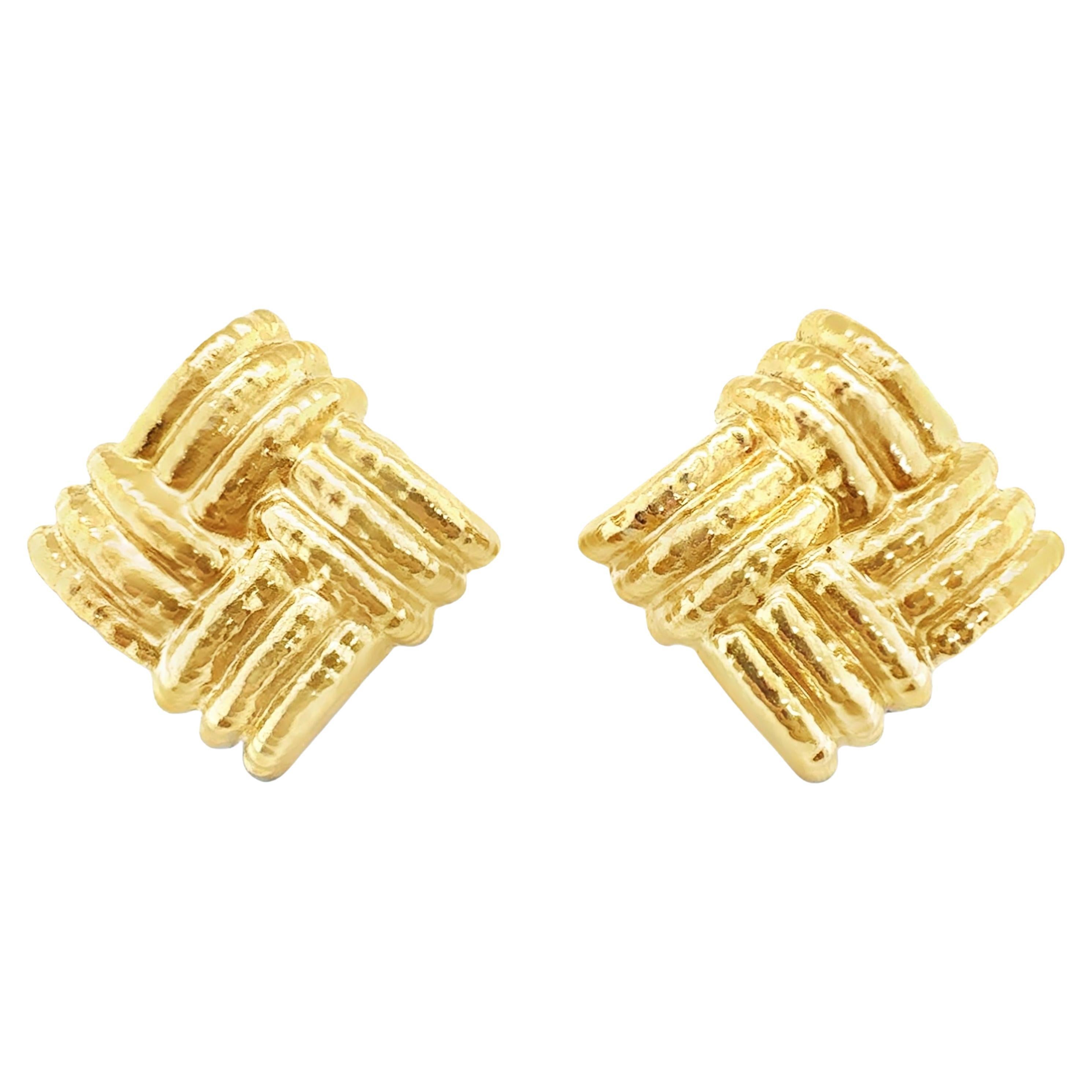 18k Yellow Gold Square-Shaped Earclips