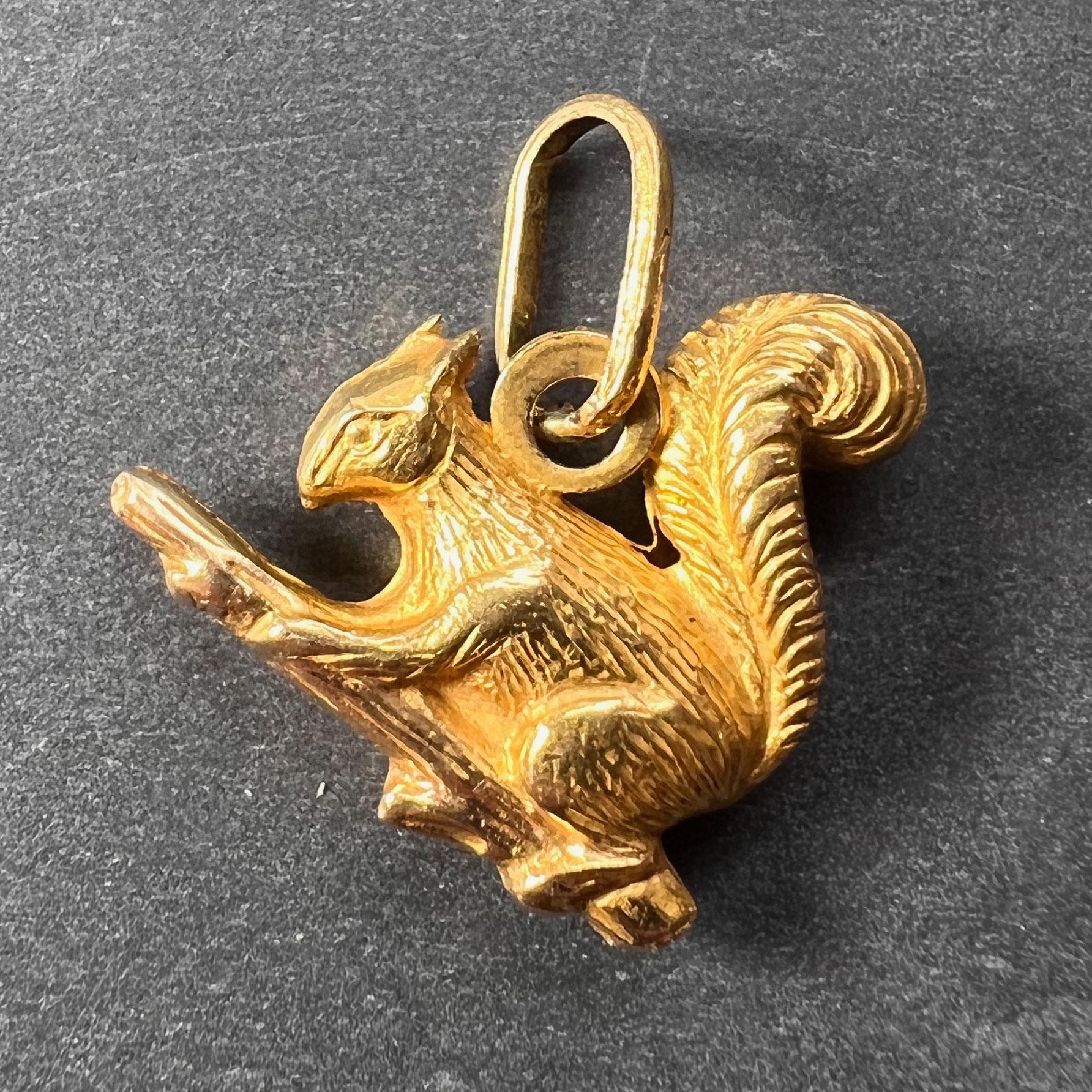 18K Yellow Gold Squirrel Charm Pendant 2