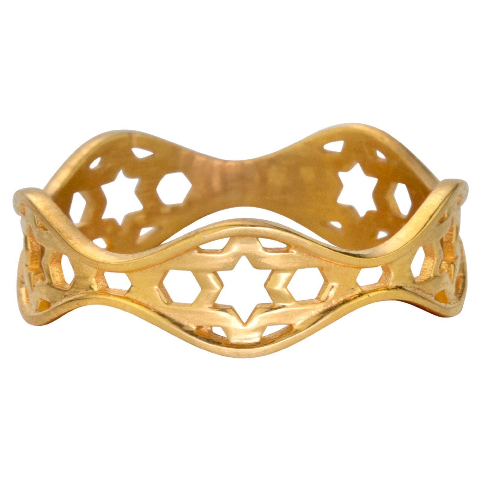 Stackable Star Band Ring In 18K Yellow 