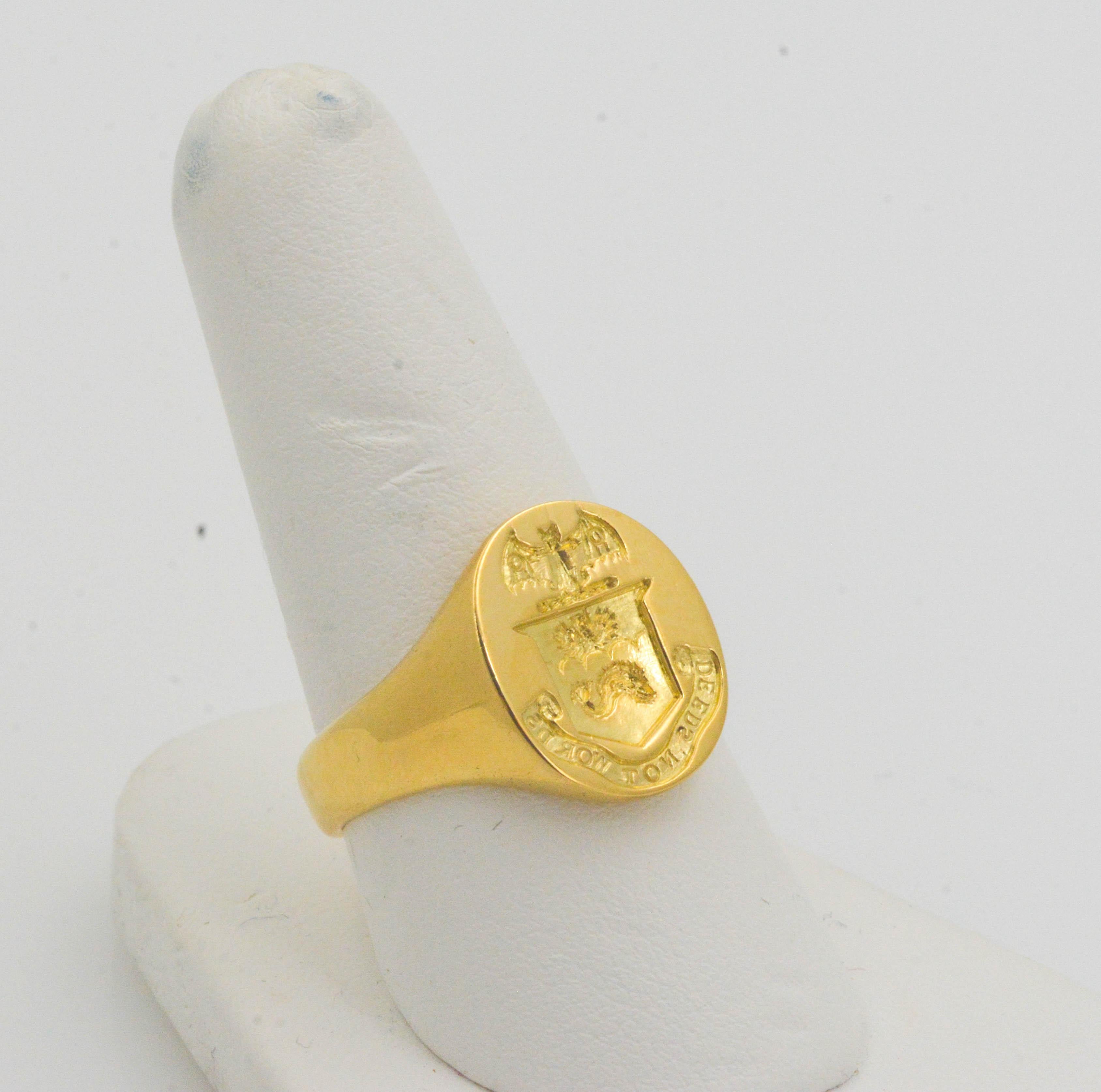 Men's 18 Karat Yellow Gold Stamped English Crest 'Words Not Deeds' Signet Ring