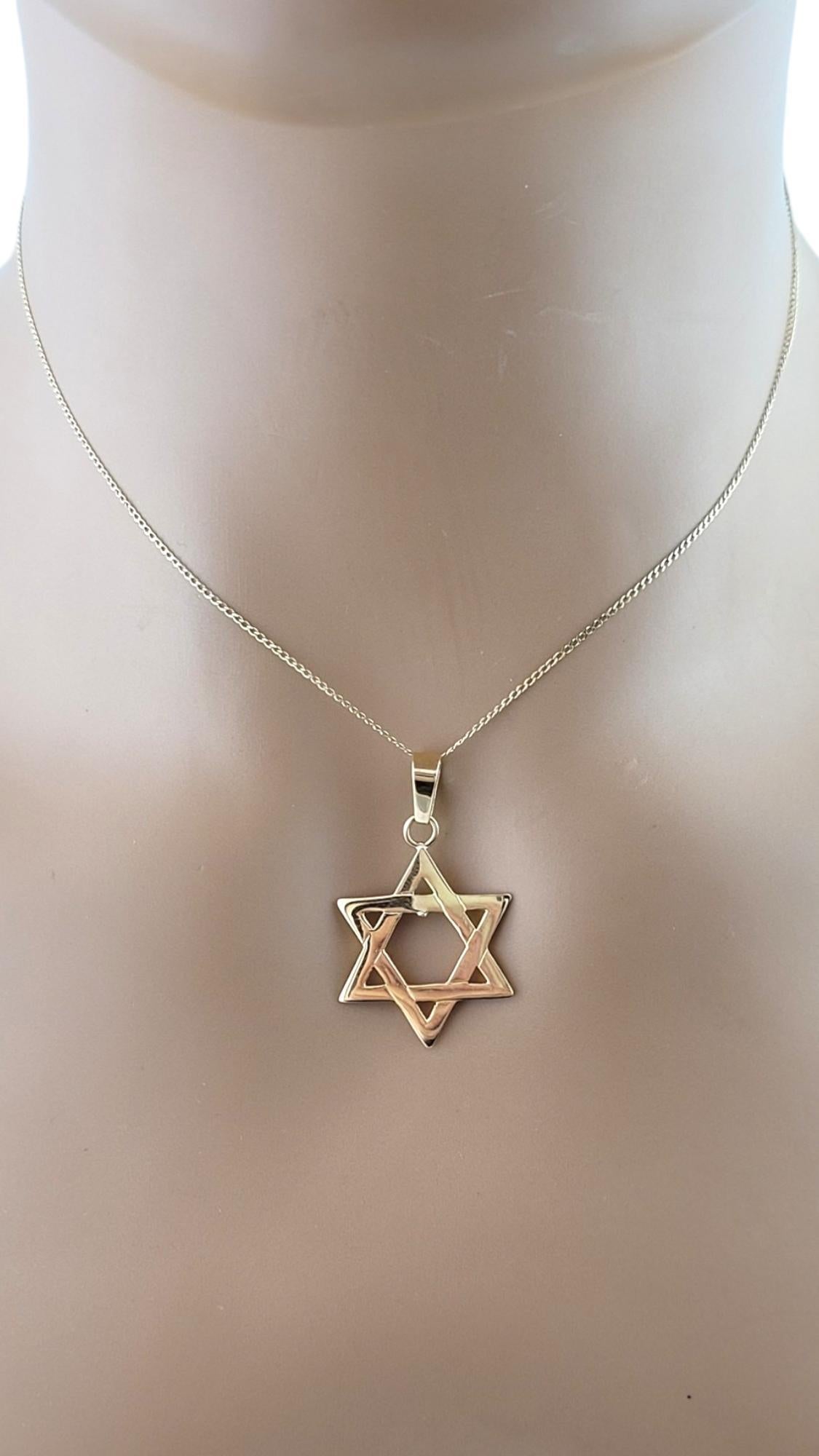 18K Yellow Gold Star of David Pendant #16209 For Sale 2