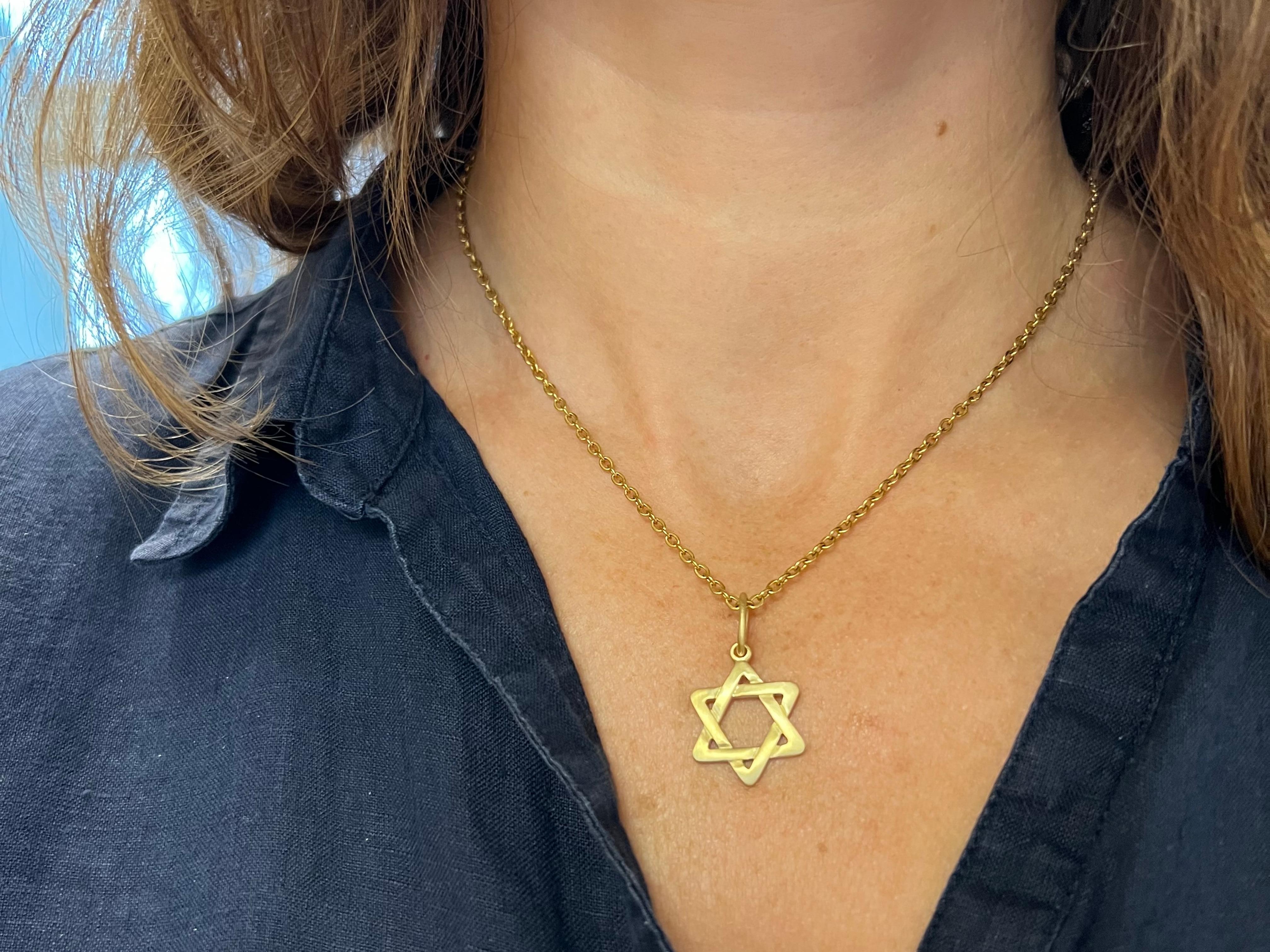 Women's or Men's 18k Yellow Gold Star Of David Pendant For Sale