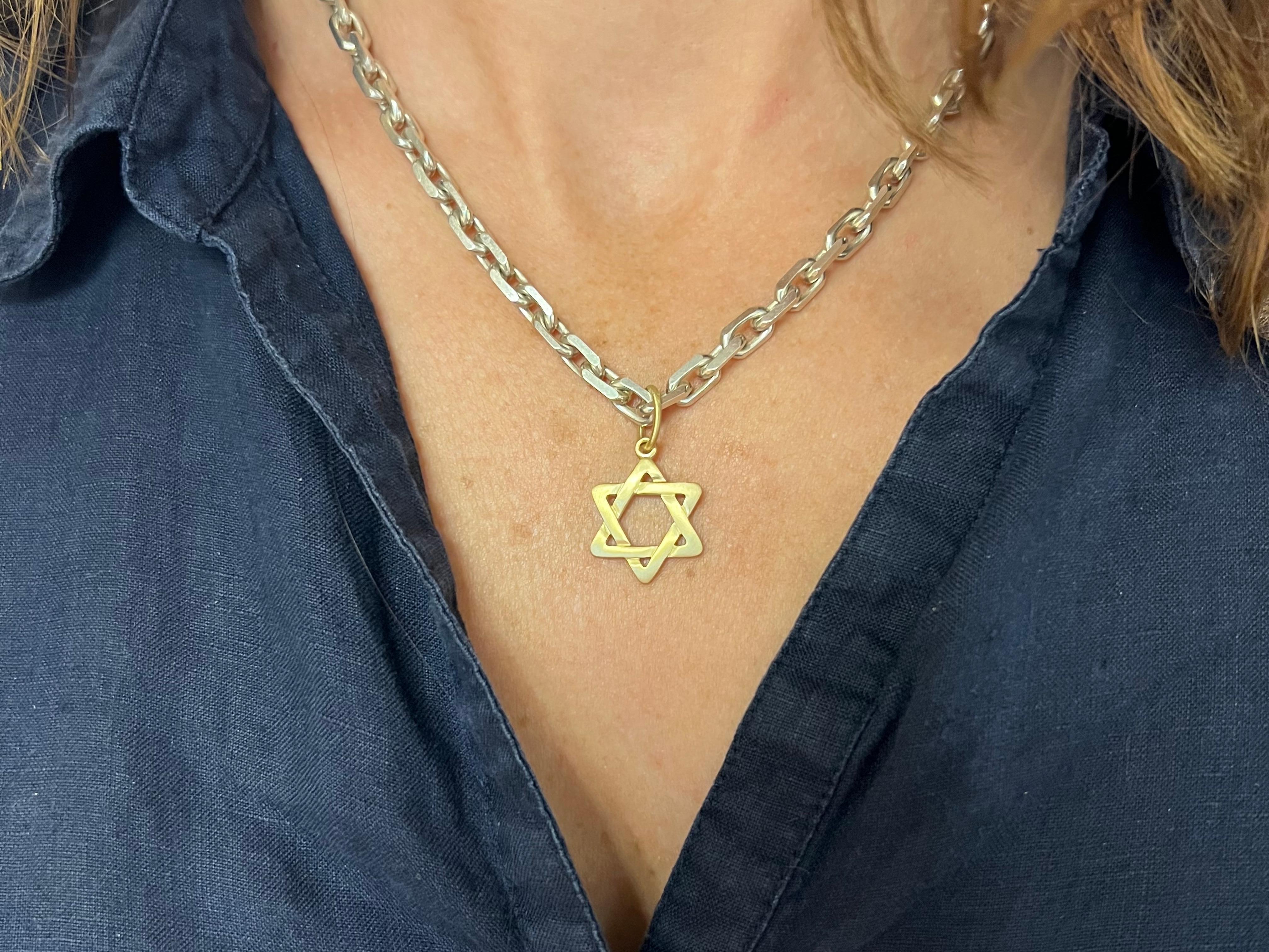 18k Yellow Gold Star Of David Pendant For Sale 2