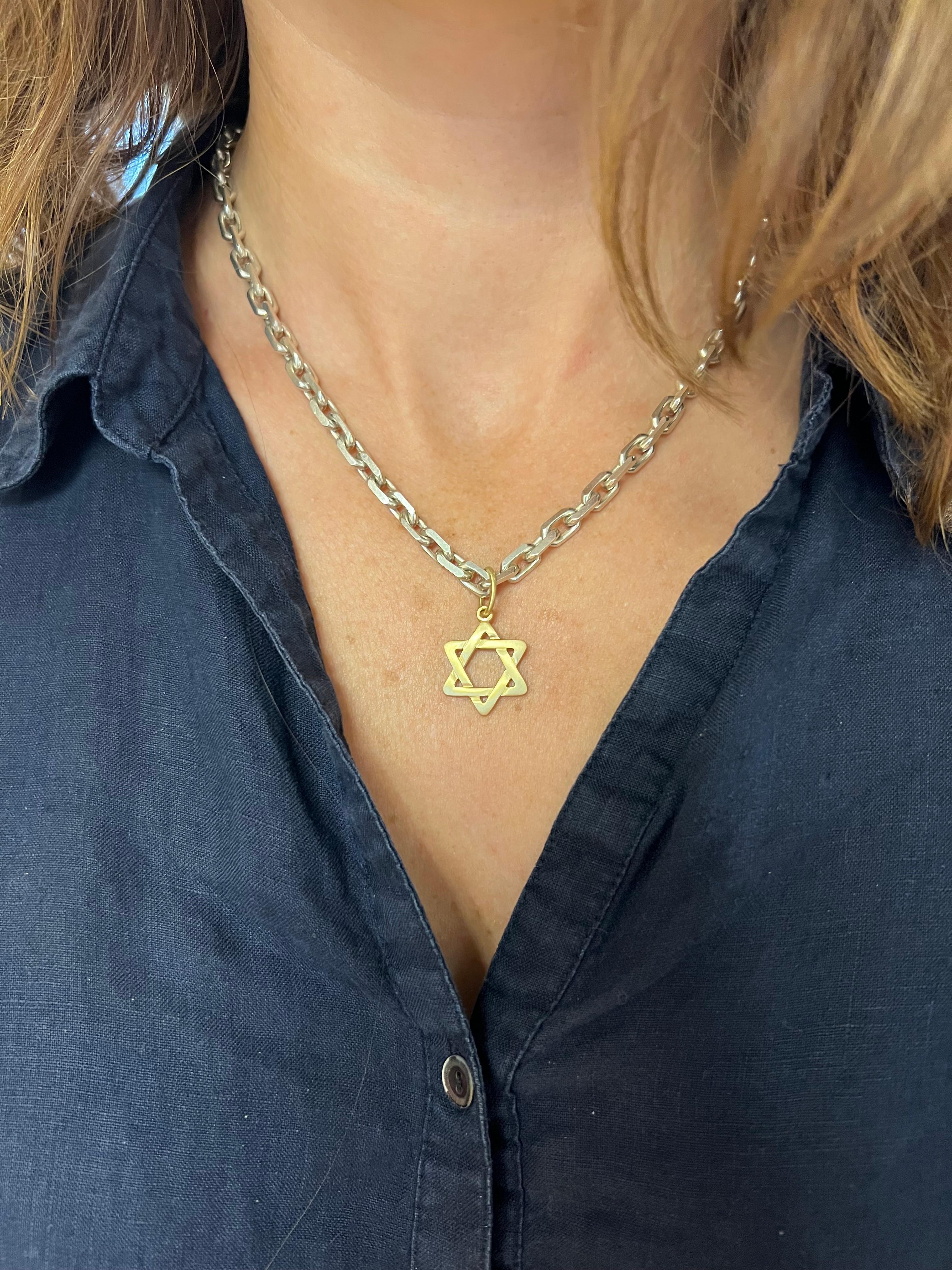 18k Yellow Gold Star Of David Pendant For Sale 4
