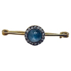 18K Yellow Gold Star Sapphire Brooch with Antique Diamonds, 1970