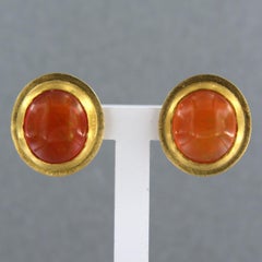 Pendientes de oro amarillo de 18 quilates con ópalo de fuego talla cabujón 9,2 gramos