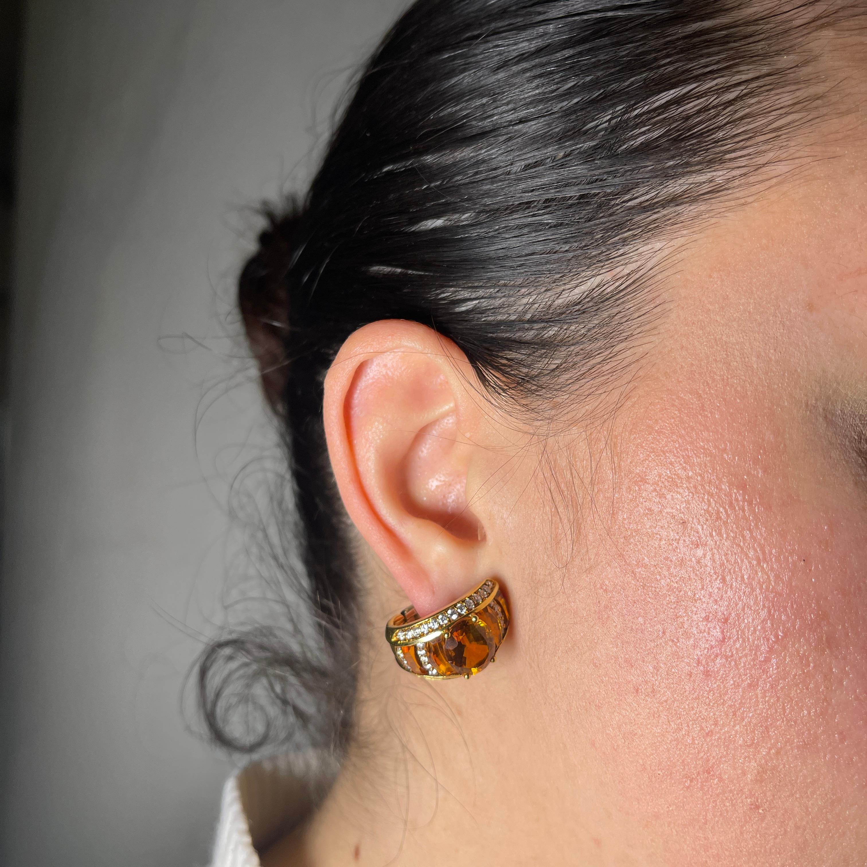 18K Yellow Gold Stud Earrings with Citrine Topaz and Diamonds For Sale 1