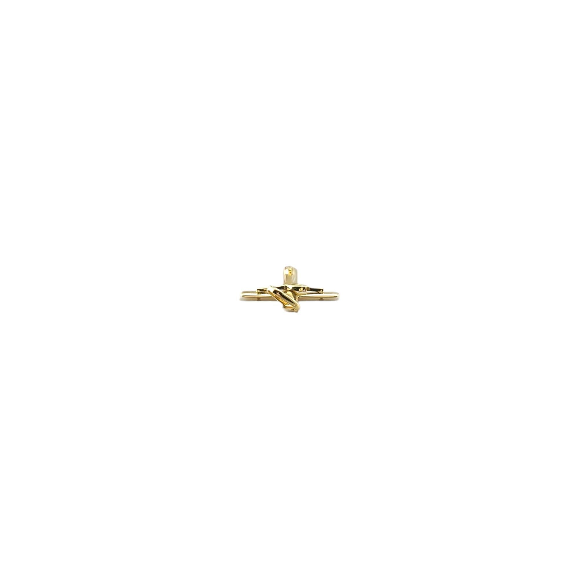 18K Yellow Gold Stylized Crucifix Charm #17433 For Sale 1