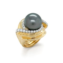 18K Yellow Gold Tahitian Pearl Glamour Swirl Ring with Diamond Accents