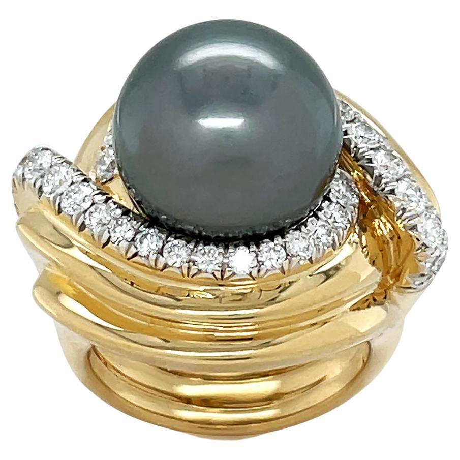 18K Yellow Gold Tahitian Pearl Glamour Swirl Ring with Diamond Accents