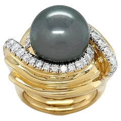 18K Yellow Gold Tahitian Pearl Glamour Swirl Ring with Diamond Accents