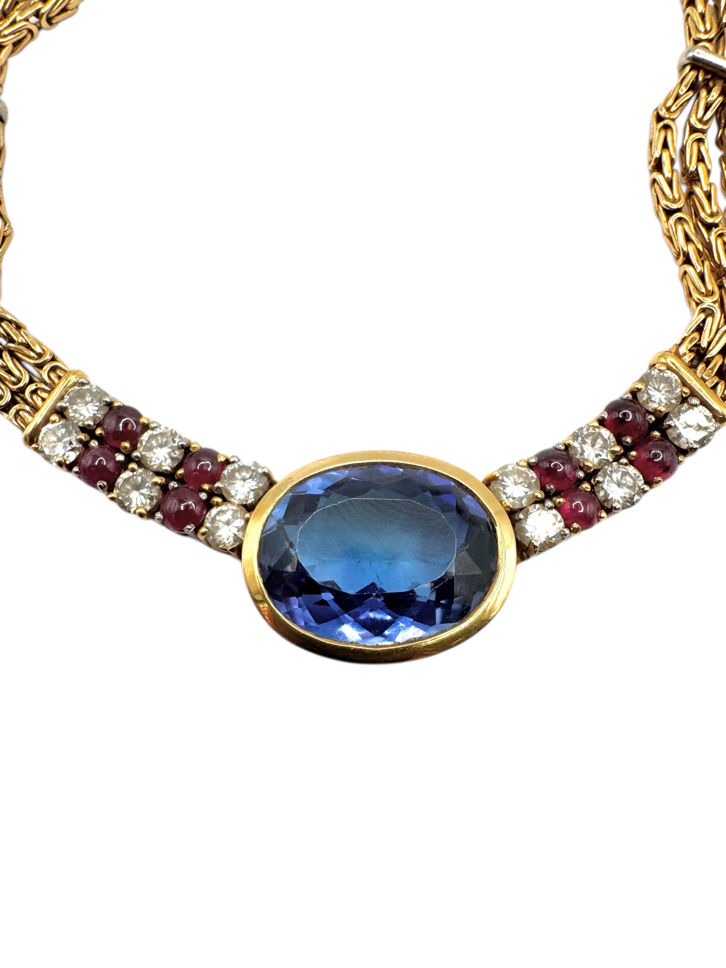 Taglio rotondo 18K Yellow Gold Tanzanite, Diamond, and Cabochon Ruby Necklace in vendita