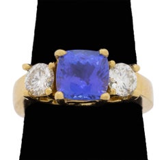 18K Yellow Gold Tanzanite Diamond Ring 18K Yellow Gold Tanzanite Diamond Ring
