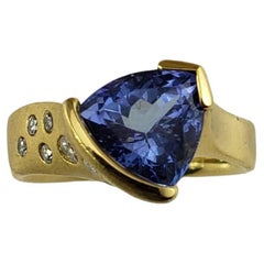 18K Yellow Gold Tanzanite & Diamond Ring Size 8 #16336