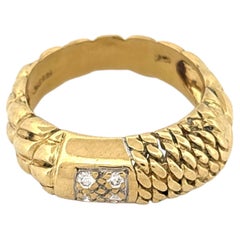 18K Yellow Gold Thick Band with Diamond Detailing