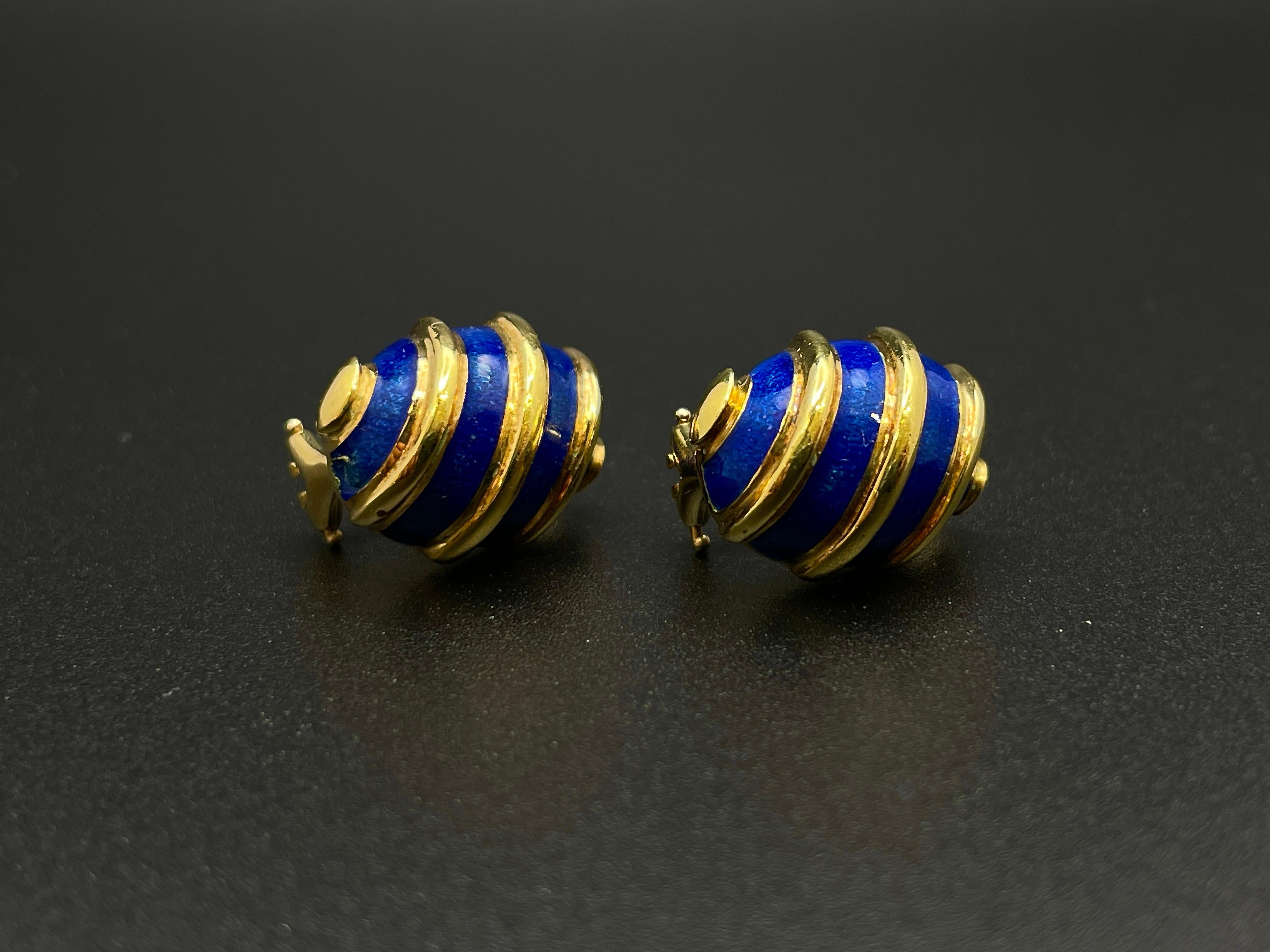 Women's or Men's 18K Yellow Gold Tiffany & Co. Schlumberger Blue Enamel Earrings For Sale