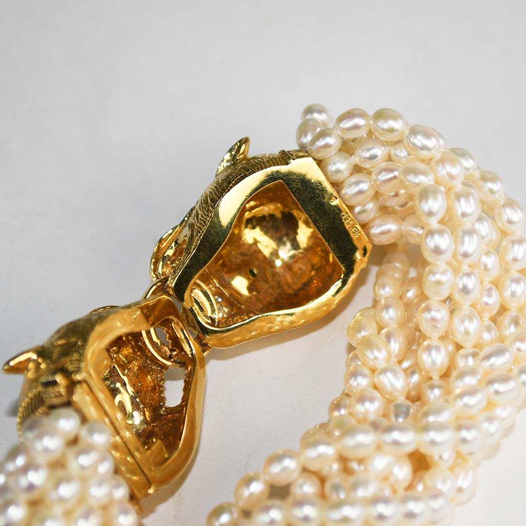 Women's or Men's 18K Yellow Gold Tiger Freshwater Pearl Bracelet For Sale