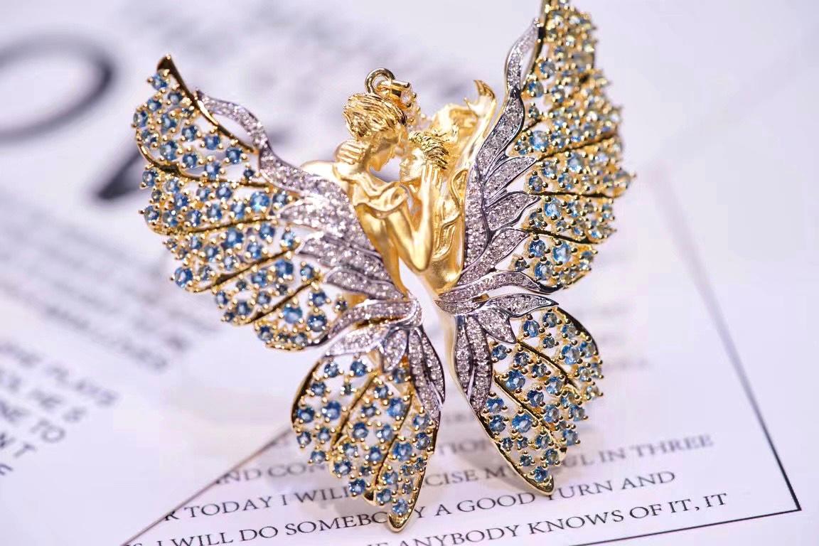 Round Cut 18K Yellow Gold Topaz & Natural Diamond Angel Brooch Pendant For Sale