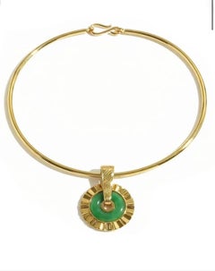 18k Yellow Gold Torque with Jade and Gold pendant