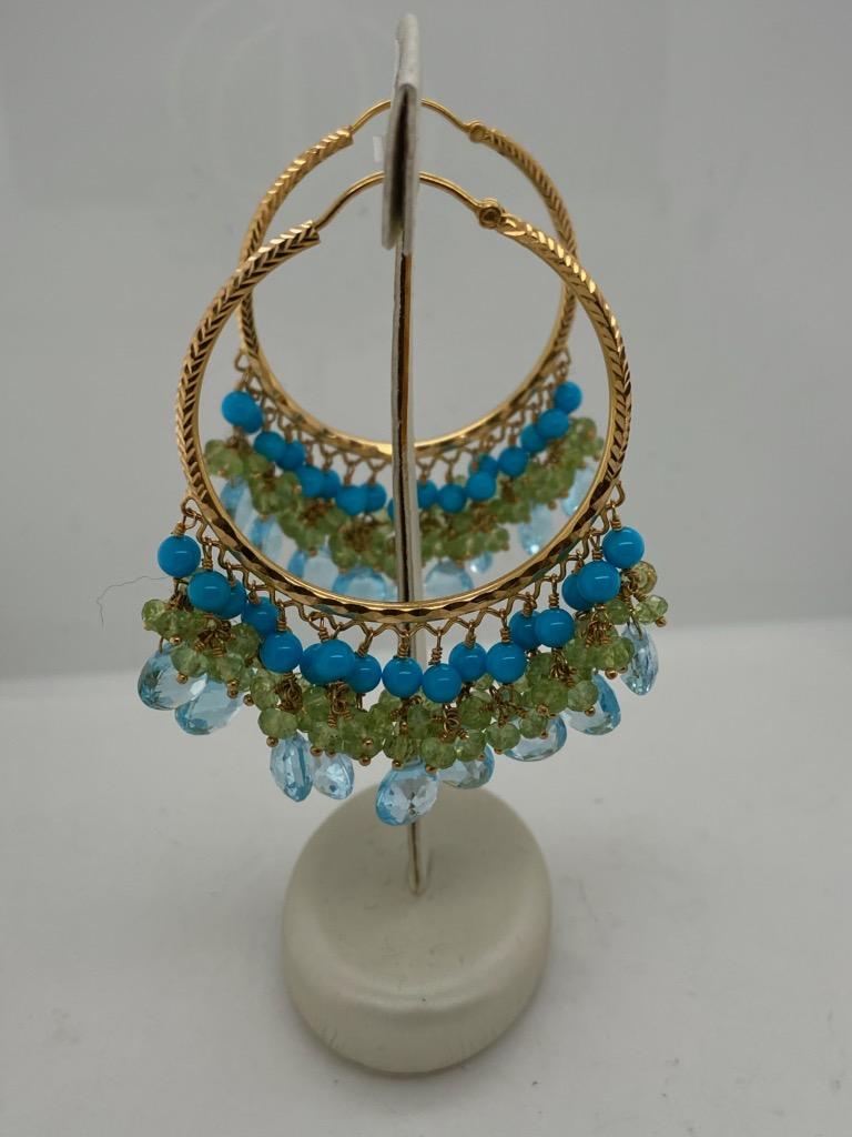 Contemporary 18 Karat Yellow Gold Turquoise, Blue Topaz and Peridot Fashion Hoop Earrings For Sale