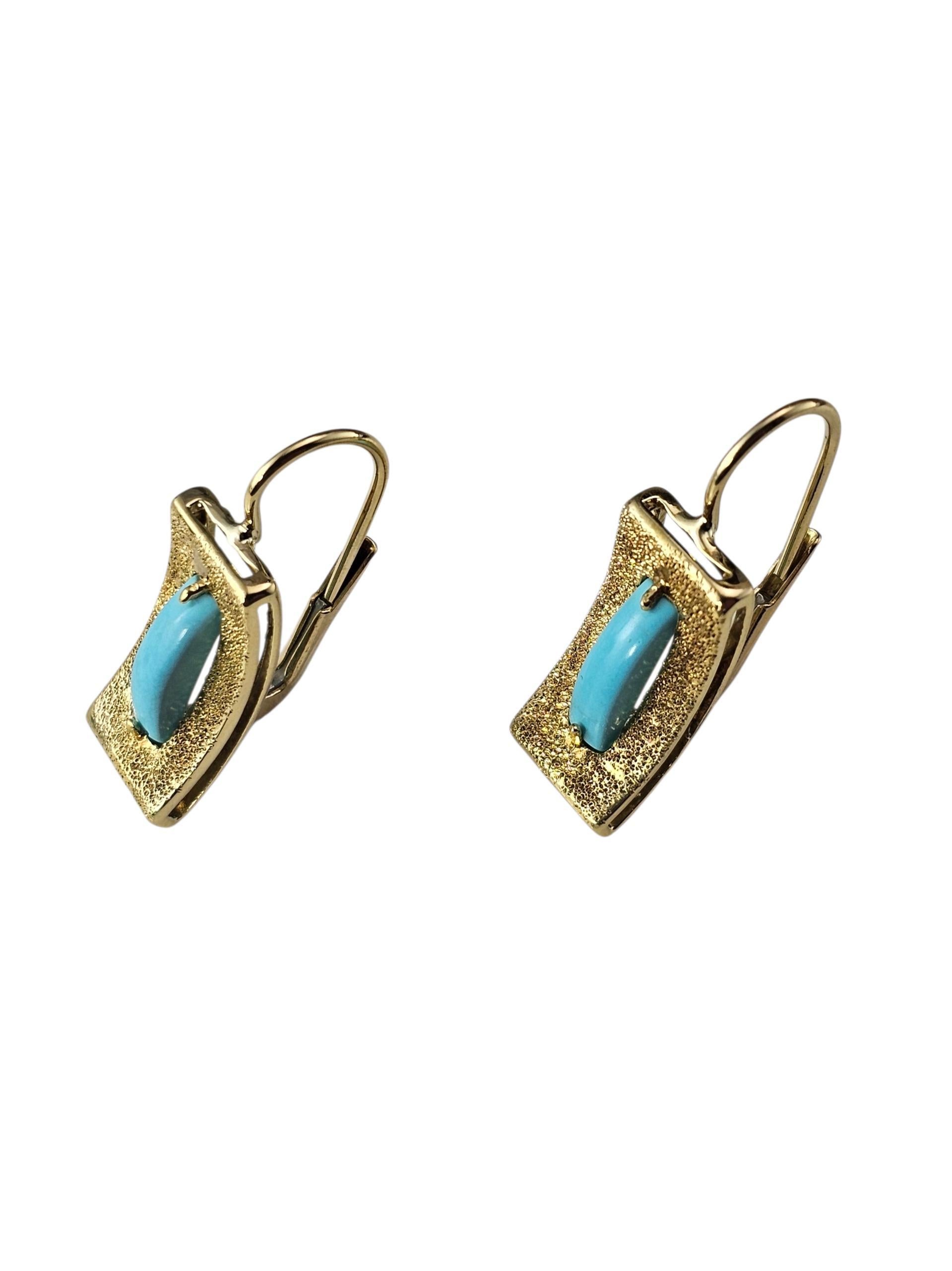 Taille navette Boucles d'oreilles pendantes en or jaune 18K avec turquoise #24017 en vente