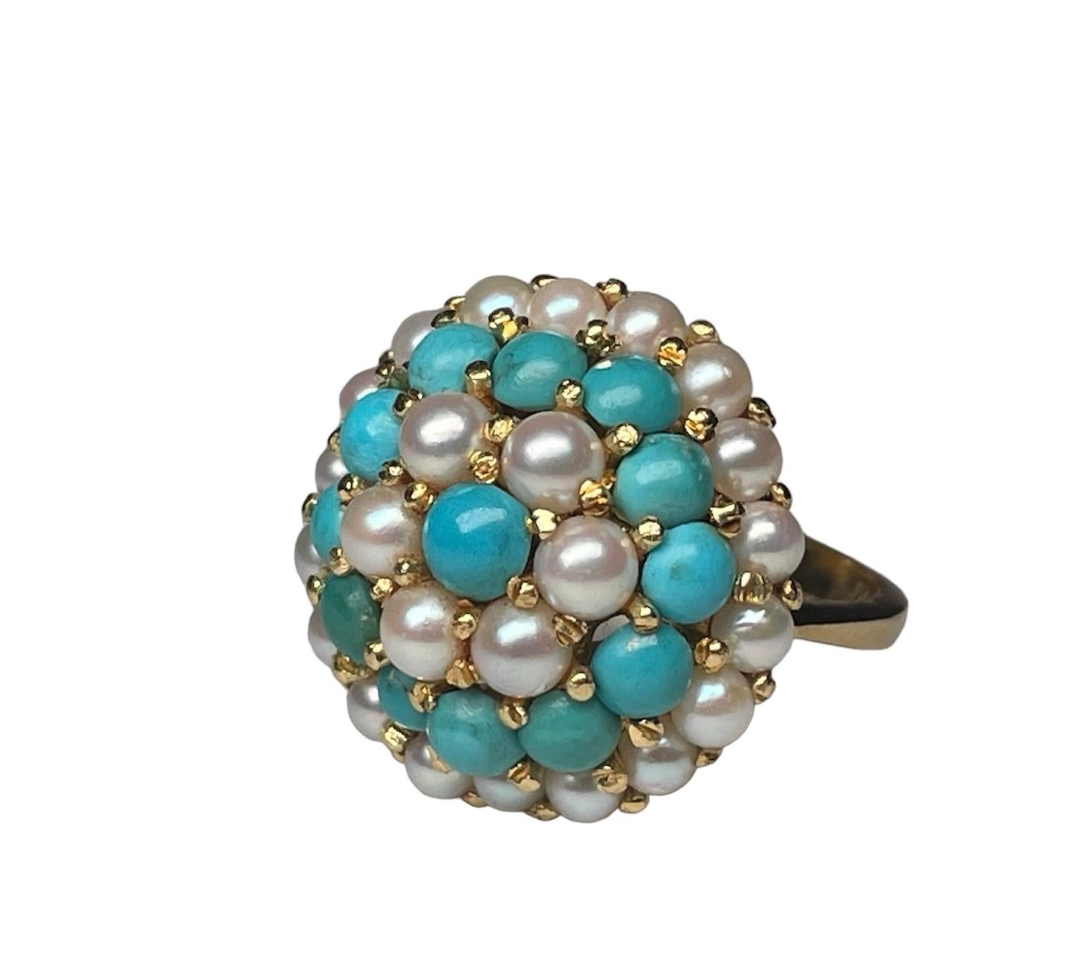 18K Yellow Gold Turquoise Pearls Dome Cocktail Ring In Good Condition For Sale In Guaynabo, PR