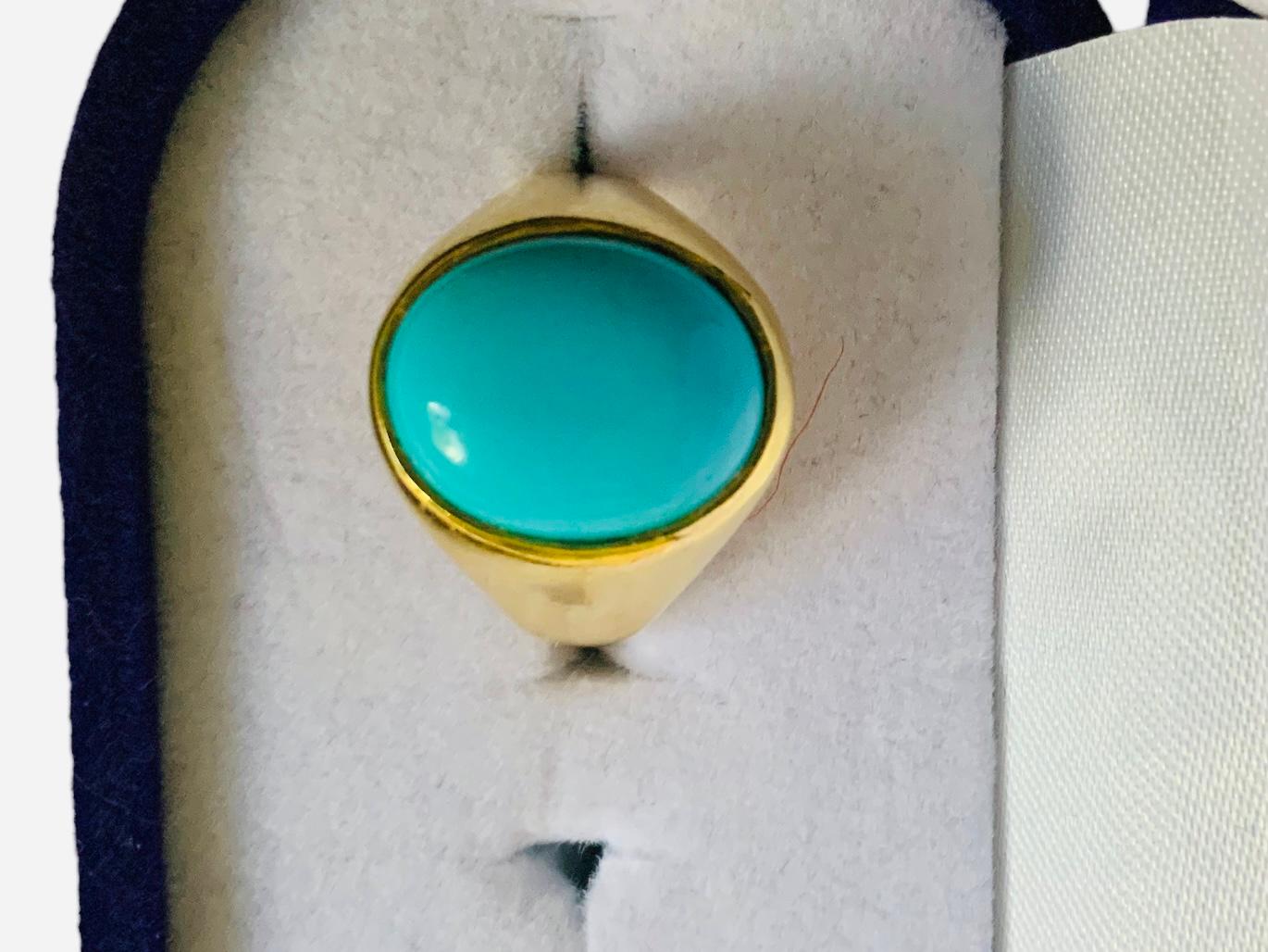 Oval Cut  18K Yellow Gold Turquoise Signet Ring For Sale