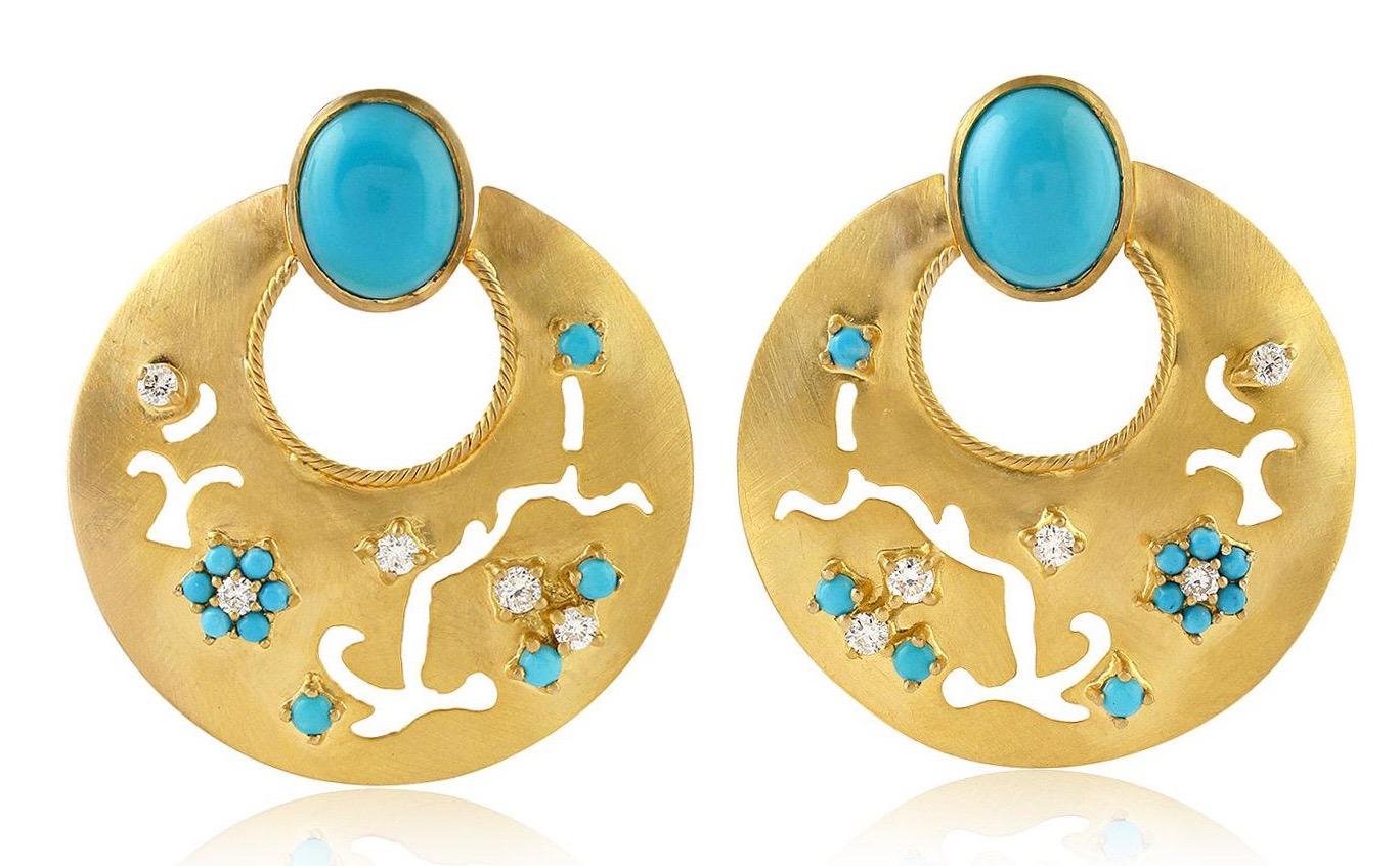 Round Cut 18 Karat Yellow Gold Turquoise Veil Diamond Earrings For Sale