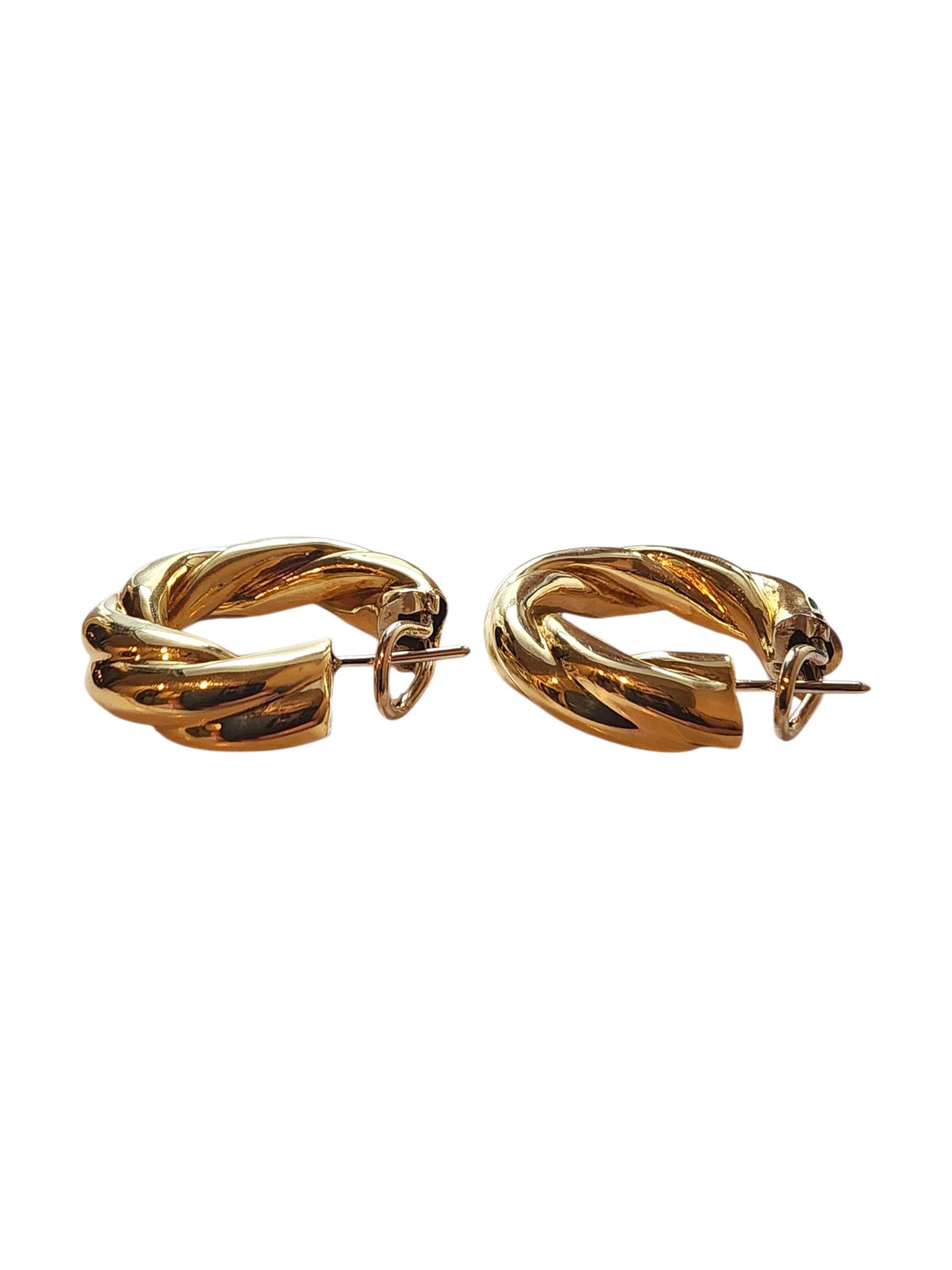 18K Yellow Gold Twisted Hoop Earrings #22790 In Good Condition For Sale In Washington Depot, CT