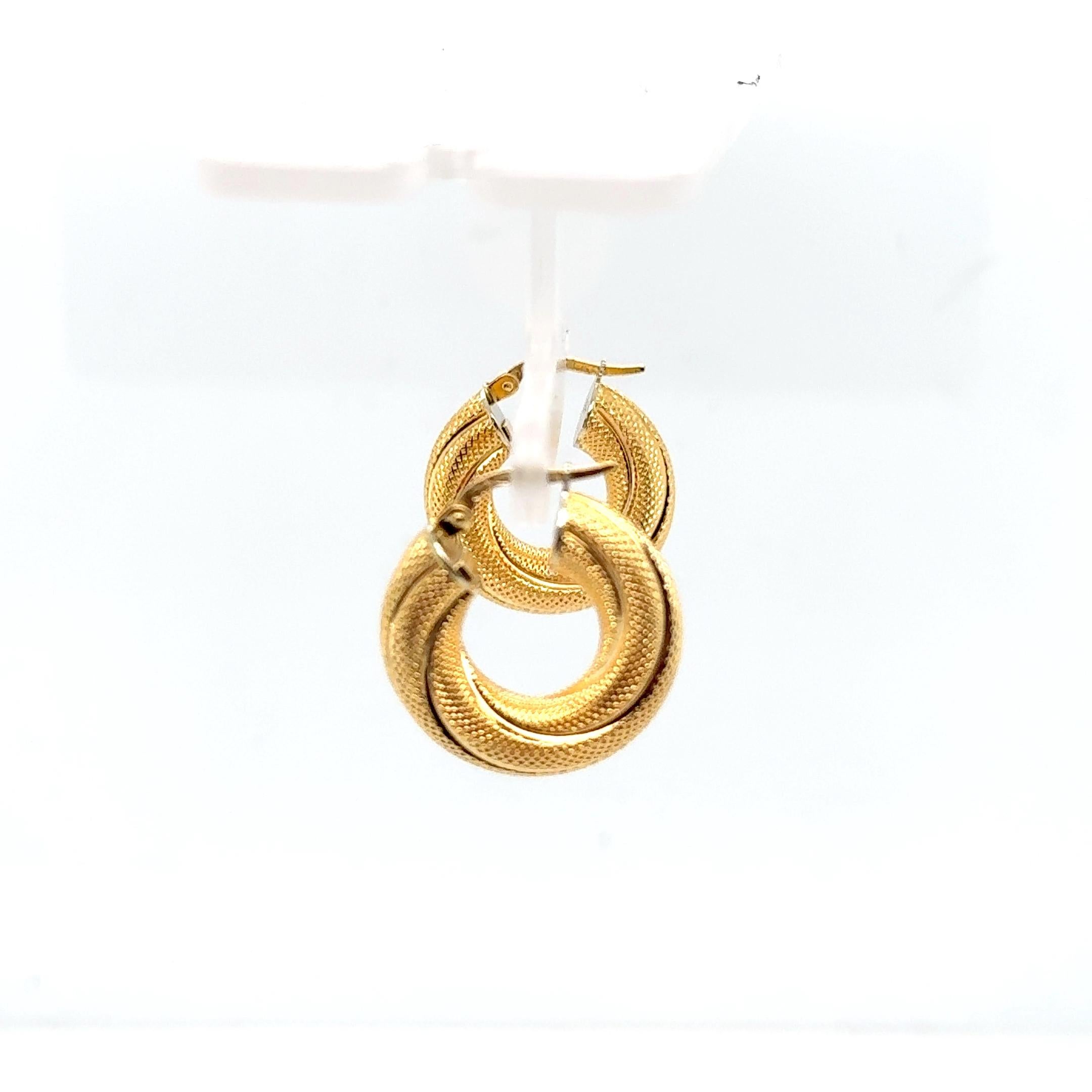 De las mujeres Pendientes de aro trenzados de oro amarillo de 18 quilates en venta