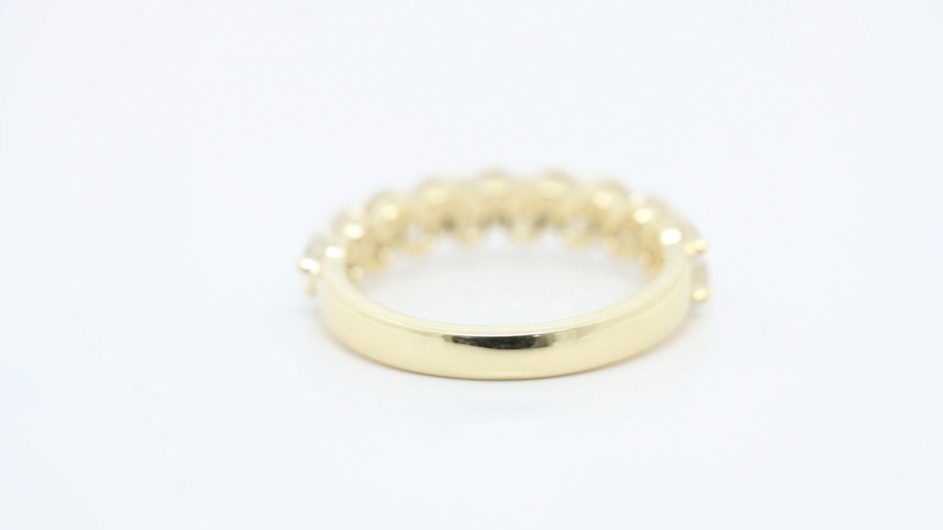 18K Yellow Gold Two-Row Domed Round Diamond Band Damen im Angebot