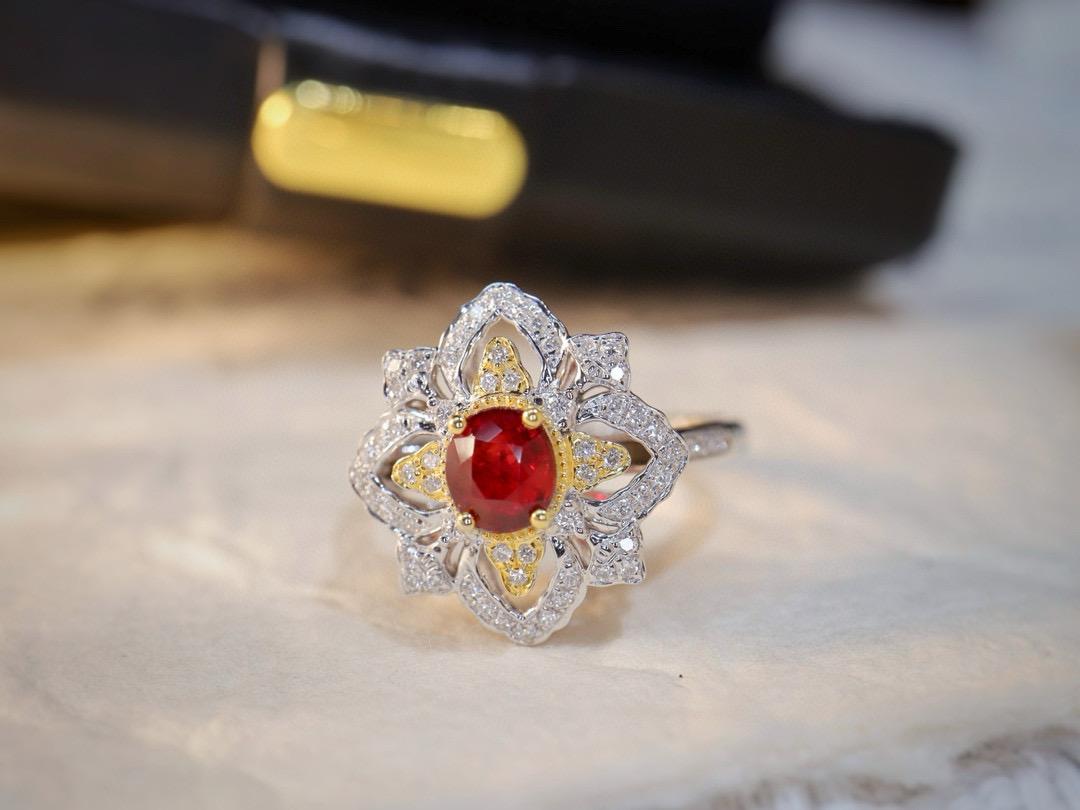 Unheated Vivid Pigeon Blood Ruby Diamond Cocktail Ring In New Condition For Sale In Kowloon, HK
