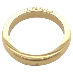 Van Cleef and Arpels, bague jonc en or jaune 18 carats Van Cleef and Arpels, bague jonc en or jaune 18 carats