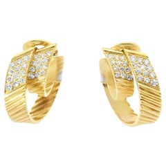 Or jaune 18k Van Cleef & Arpels des années 1980 Boucles d'oreilles