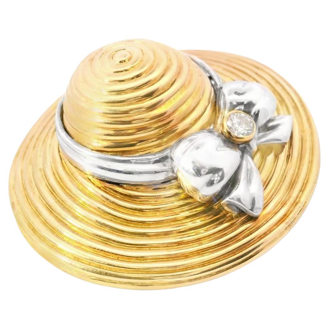 18K Yellow Gold Chapeau Chinois set By Van cleef and Arpels ( Ea ...