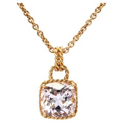 Collar con colgante de morganita de 4,50 ct de Vera Wang en oro amarillo de 18 quilates