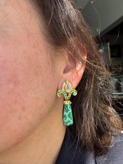 Pendientes Colgantes "Nubes Verdant" de Oro Amarillo de 18 K con Ópalo, Tsavorita y Malaquita