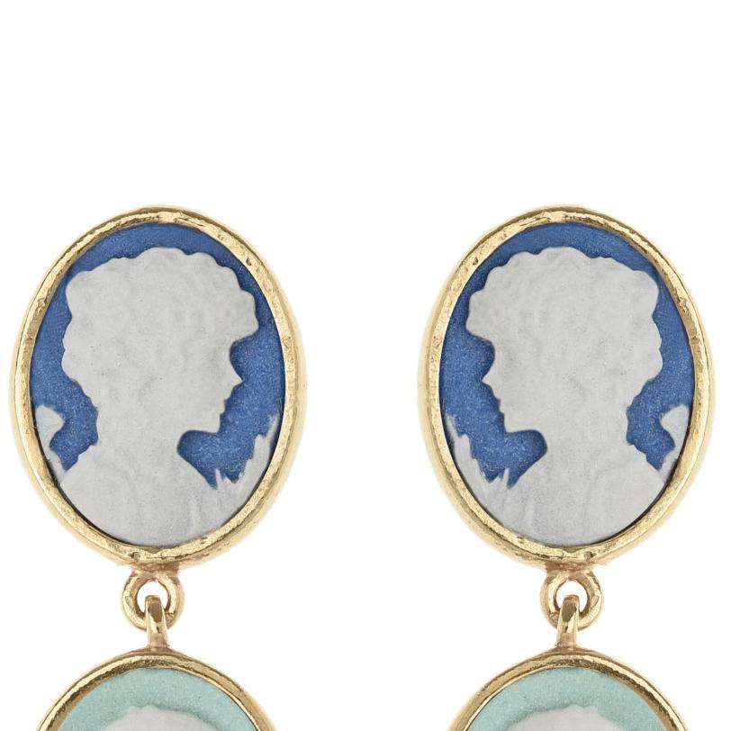 Neoclassical 18 Karat Gold-Plated Sterling Silver Portrait of Ladies Jasperware Earrings For Sale