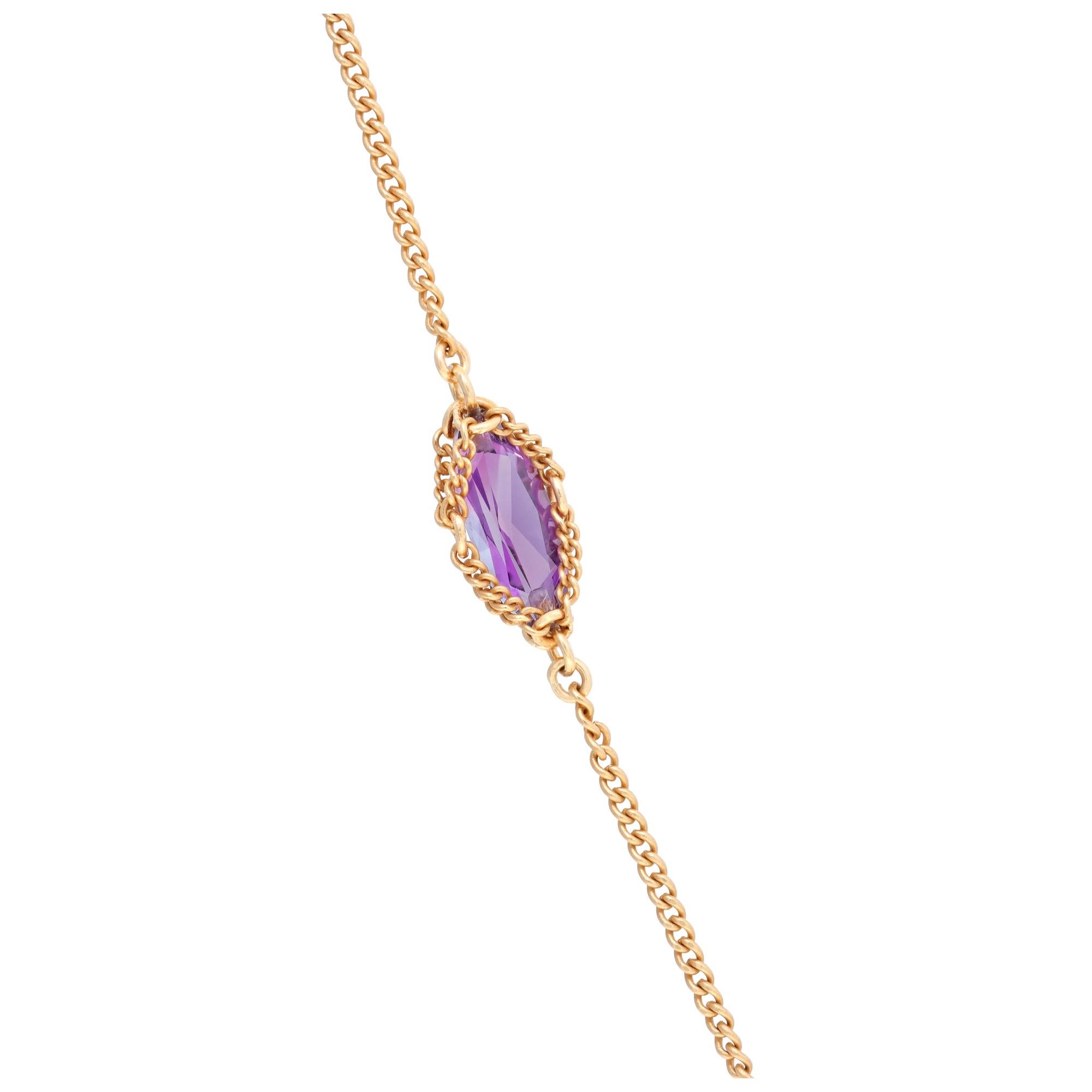 Collier à chaîne d'inspiration victorienne en or jaune 18 carats avec améthyste taillée en briolette en vente 1