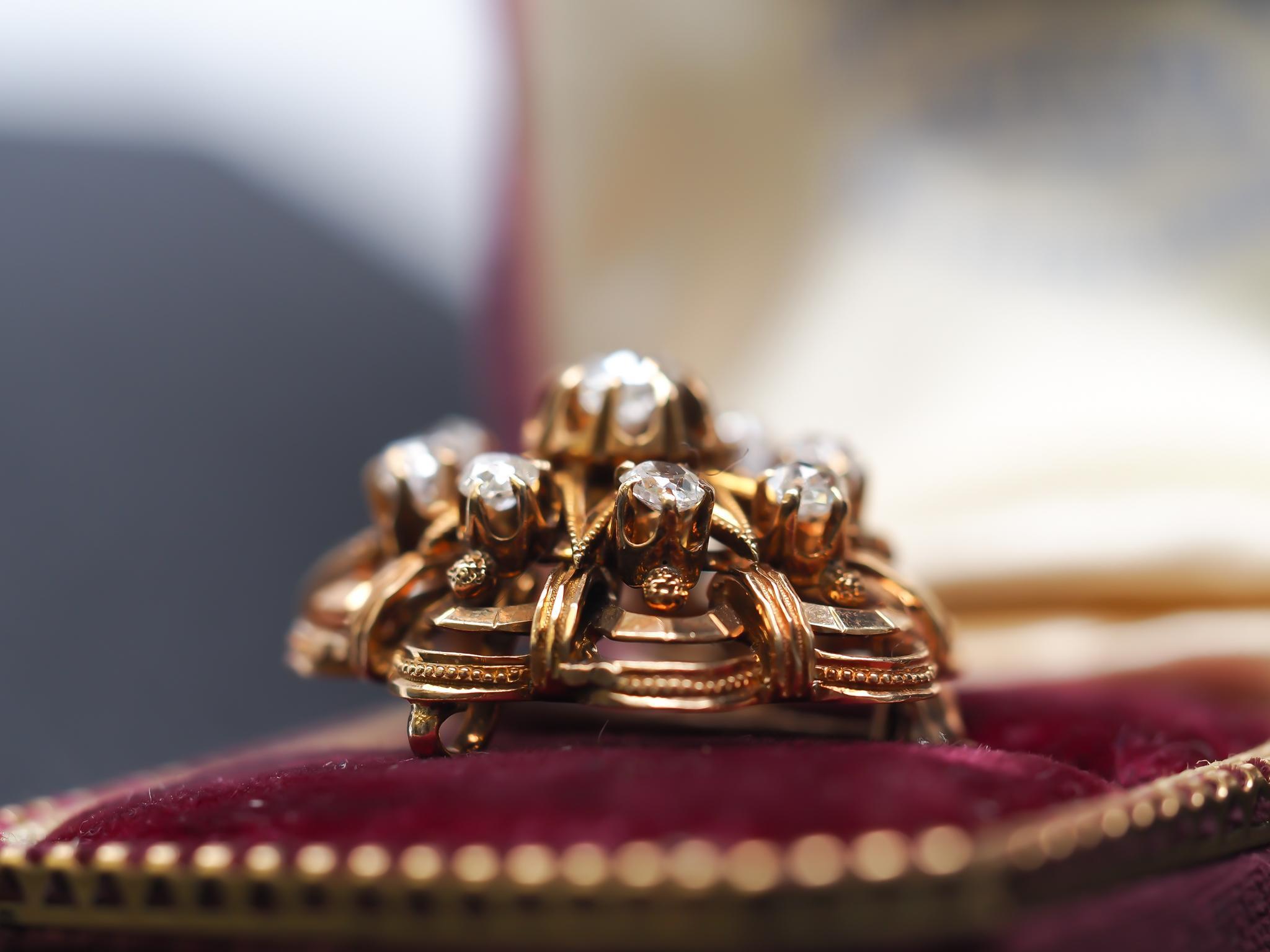 Pendentif en or jaune 18K avec diamant victorien ancienne mine Pour femmes en vente