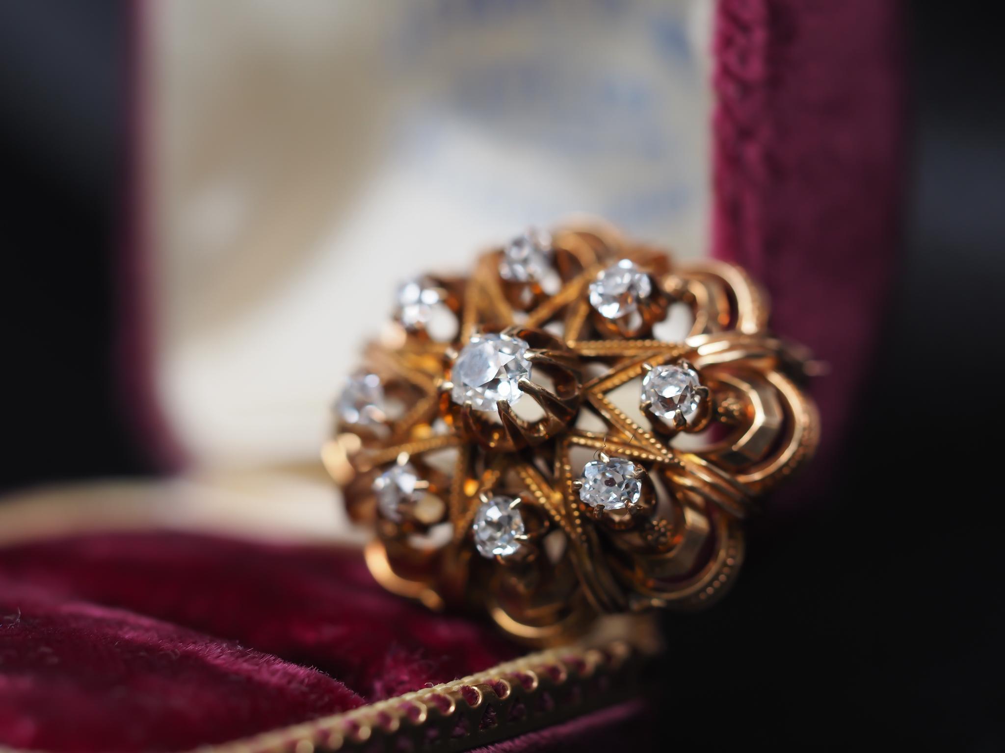 18K Yellow Gold Victorian Old Mine Diamond Pendant For Sale 4