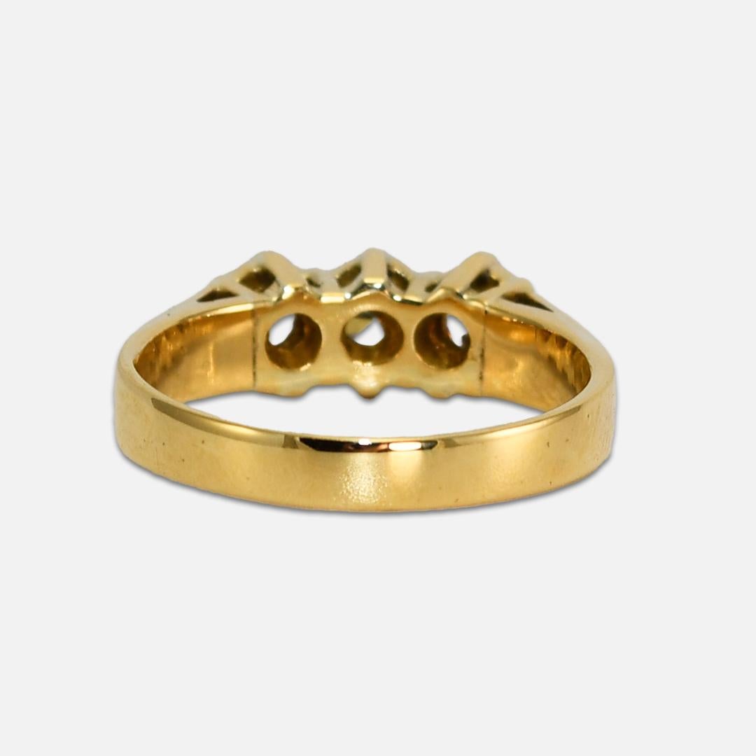 18K Yellow Gold Vintage Diamond Cocktail Ring 0.83tdw In Excellent Condition For Sale In Laguna Beach, CA