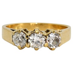 Bague cocktail vintage en or jaune 18 carats avec diamants 0,83tdw