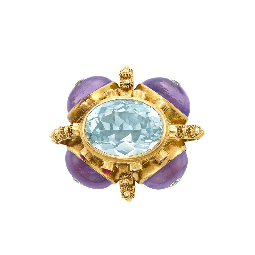 Gorgeous Crown Pendant with Gemstone Accents
Feature Amethyst Cabochons with Diamond Accents in Middle
Feature Ruby Accents
Feature Blue Gemstone (At least one tests as quartz)
Appx dimensions of pendant = 1 1/2