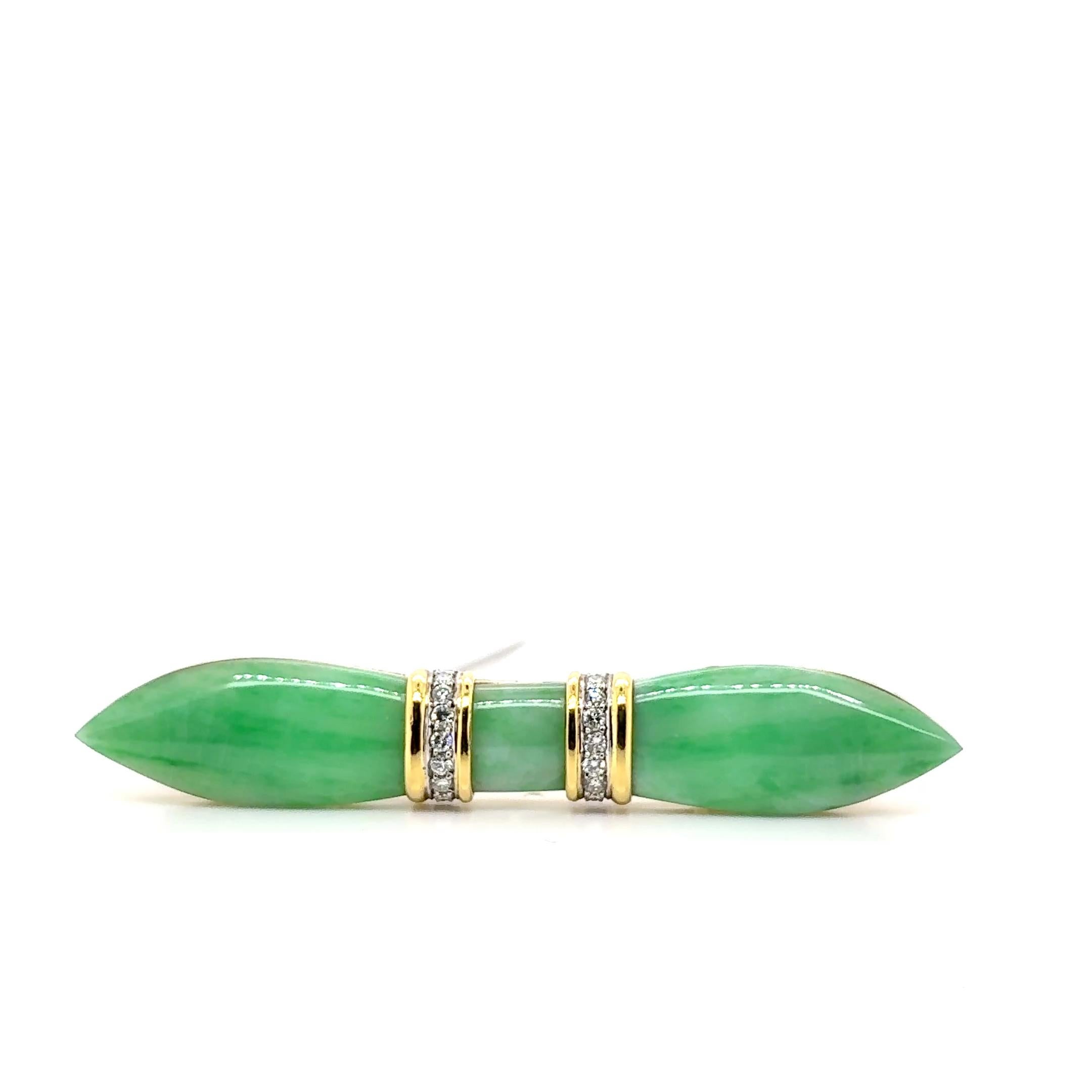 18k Gelbgold Vintage Lange Jade Diamant Pin im Angebot 2