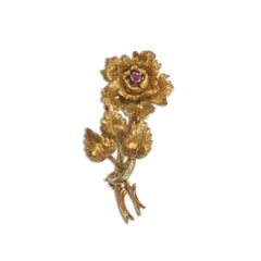 18K Yellow Gold Vintage Ruby Floral Brooch 10.6g